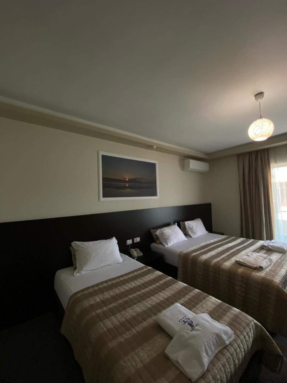 Hotel Pogradeci 2 Tushemisht Ngoại thất bức ảnh