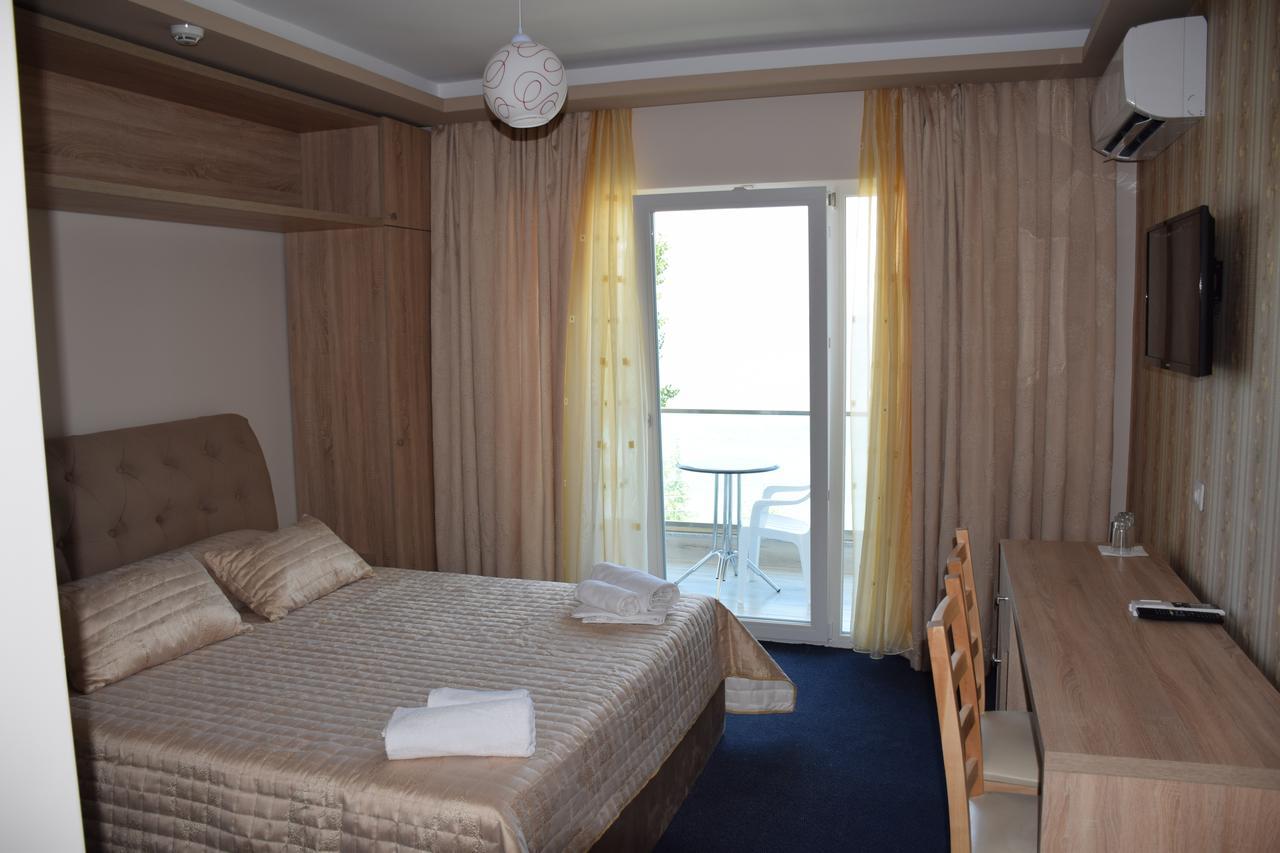 Hotel Pogradeci 2 Tushemisht Ngoại thất bức ảnh