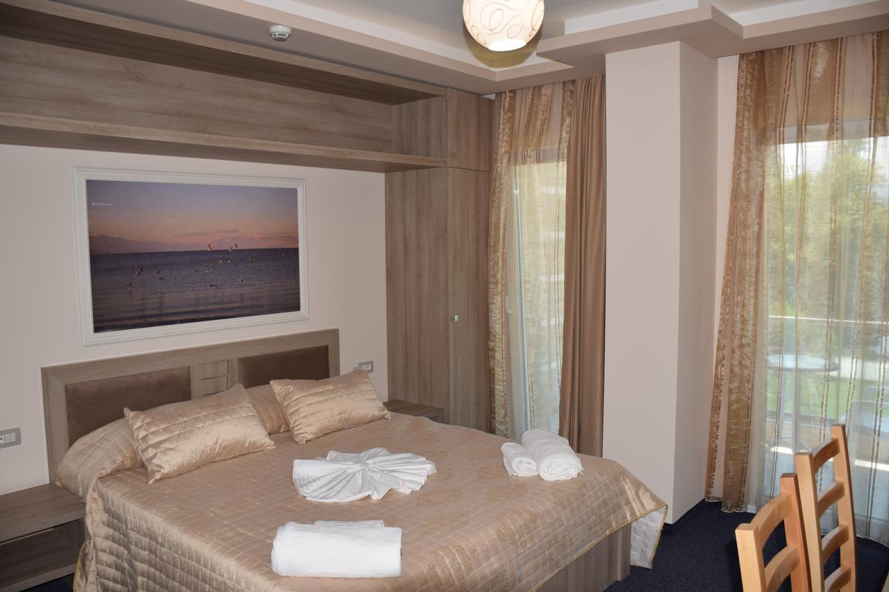Hotel Pogradeci 2 Tushemisht Ngoại thất bức ảnh